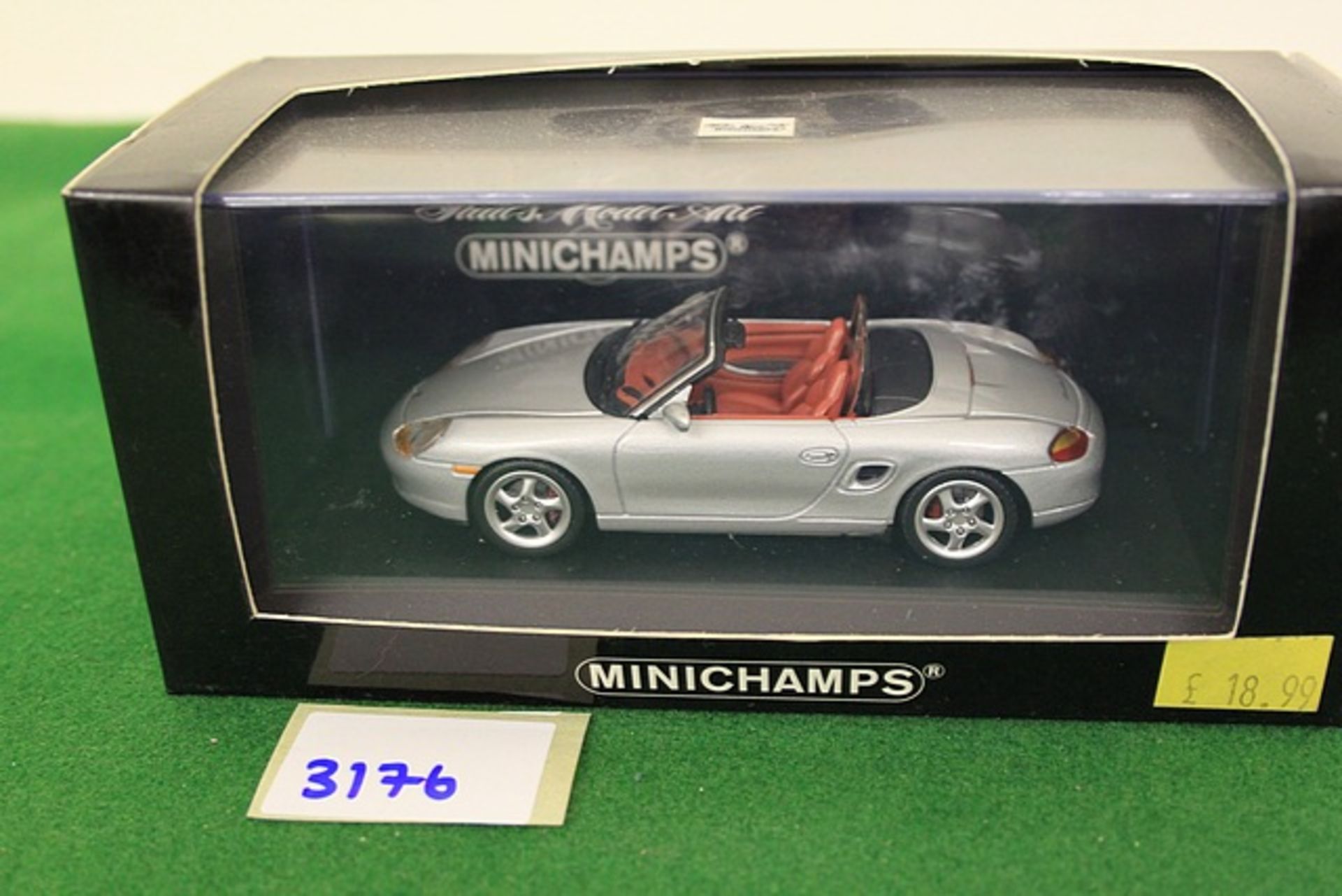 Minichamps Diecast 1999 Porsche Boxster S In Silver Complete With Box.