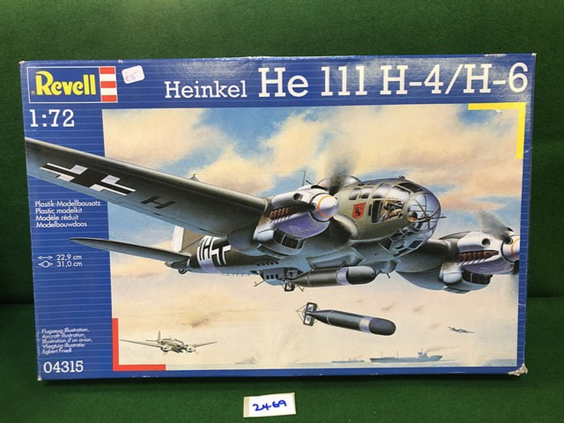 Revell #4315 Heinkel He 111 H-4/H-6 Scale 1/72 Model Kit Complete With Box