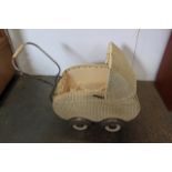 Antique 1930s Wicker Baby Carriage Buggy Pram~Converts to Stroller~