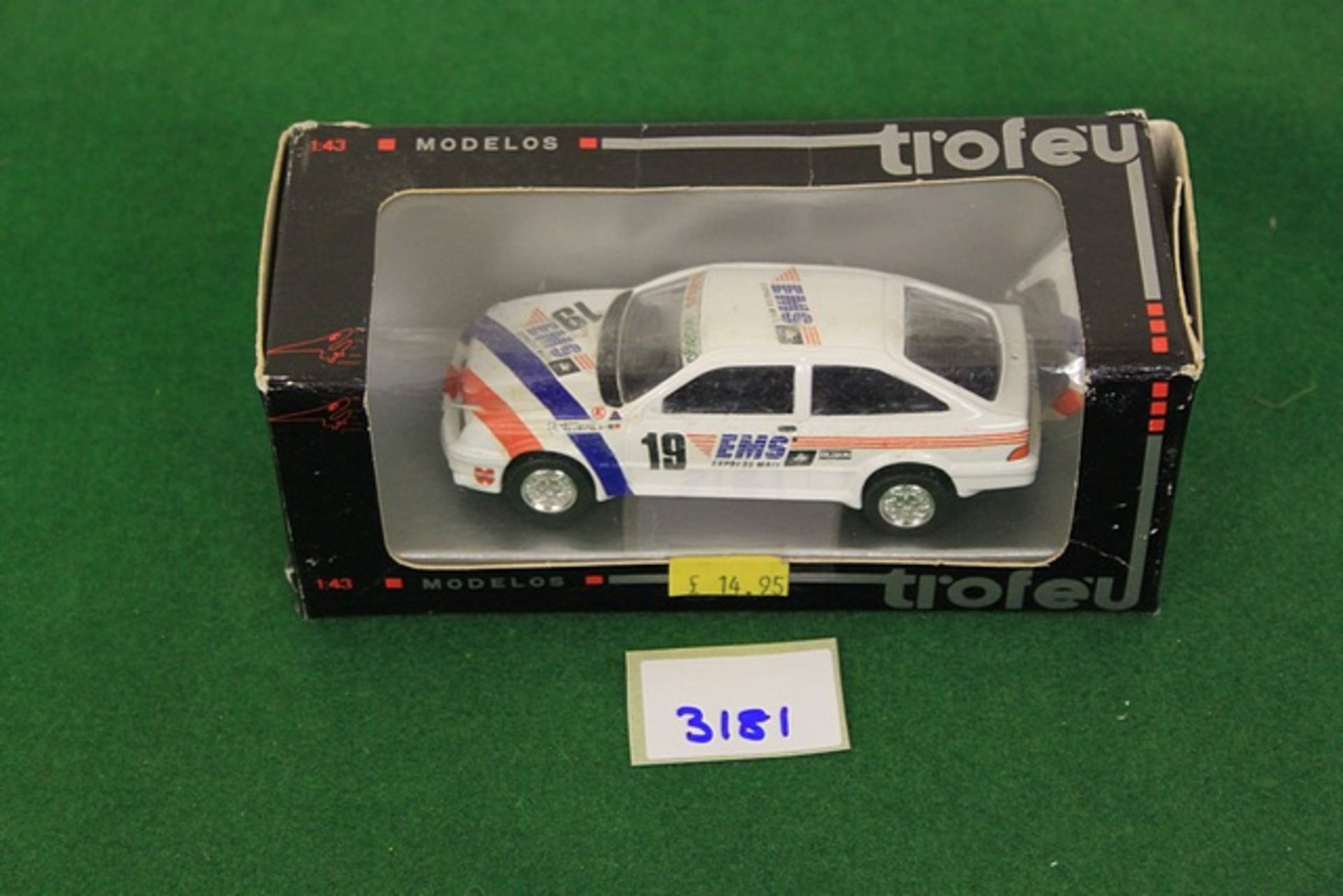 Trofeu Ford Sierra Coxworth With Racing # 19 Complete With Box