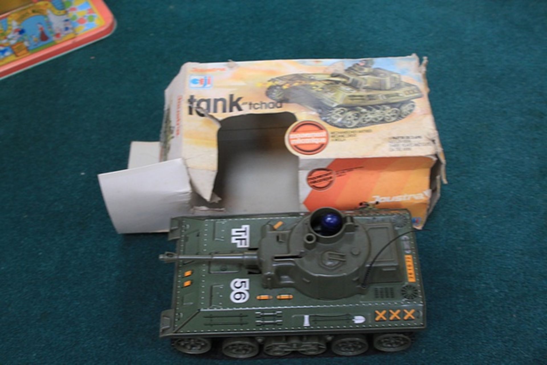 Joustra (France) #701 Sparkling "Tchad" Tank. Complete With Box & Key Length S About 8 Inches And - Image 3 of 3