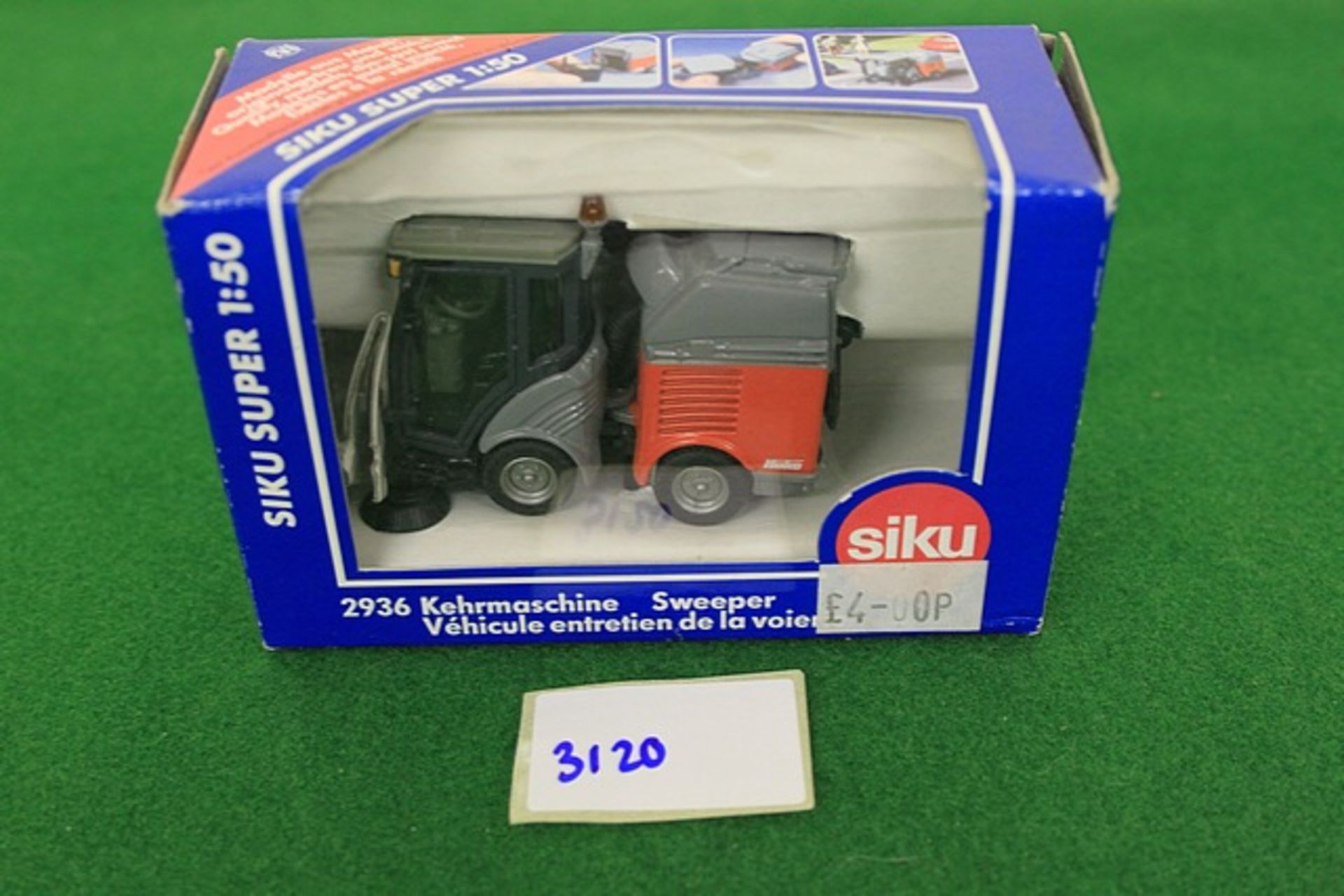 Siku 2936 Diecast Street Sweeper Scale 1/50 Complete With Box.