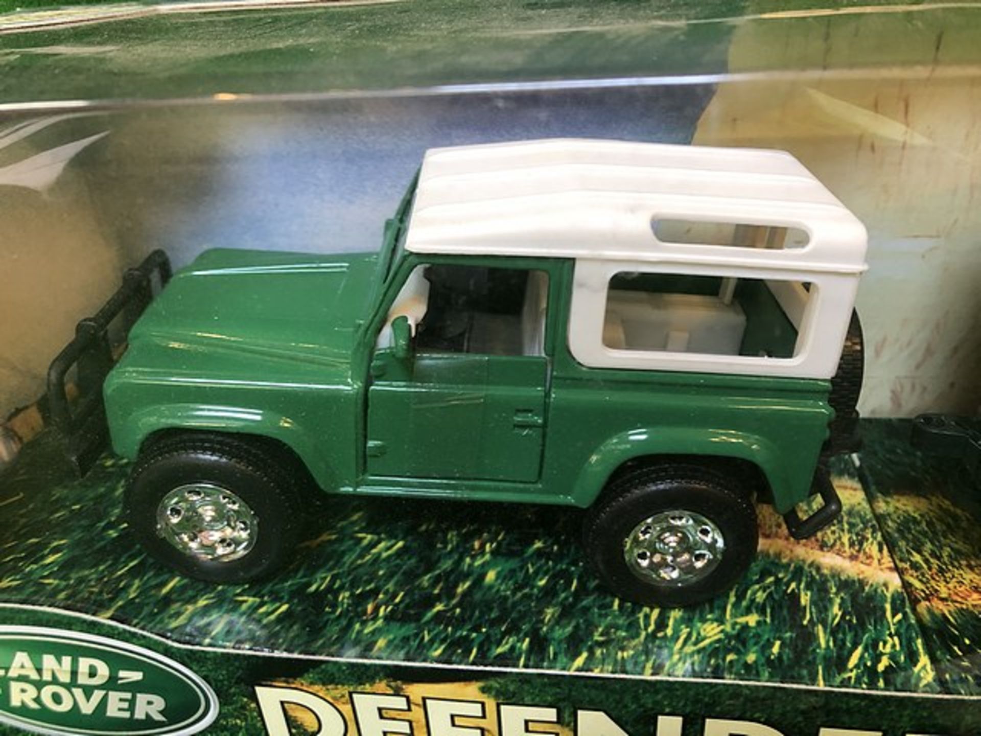 Halsall Diecast Land Rover Defender And Plastic Horse Box With Horse Complete Inbox - Image 3 of 3