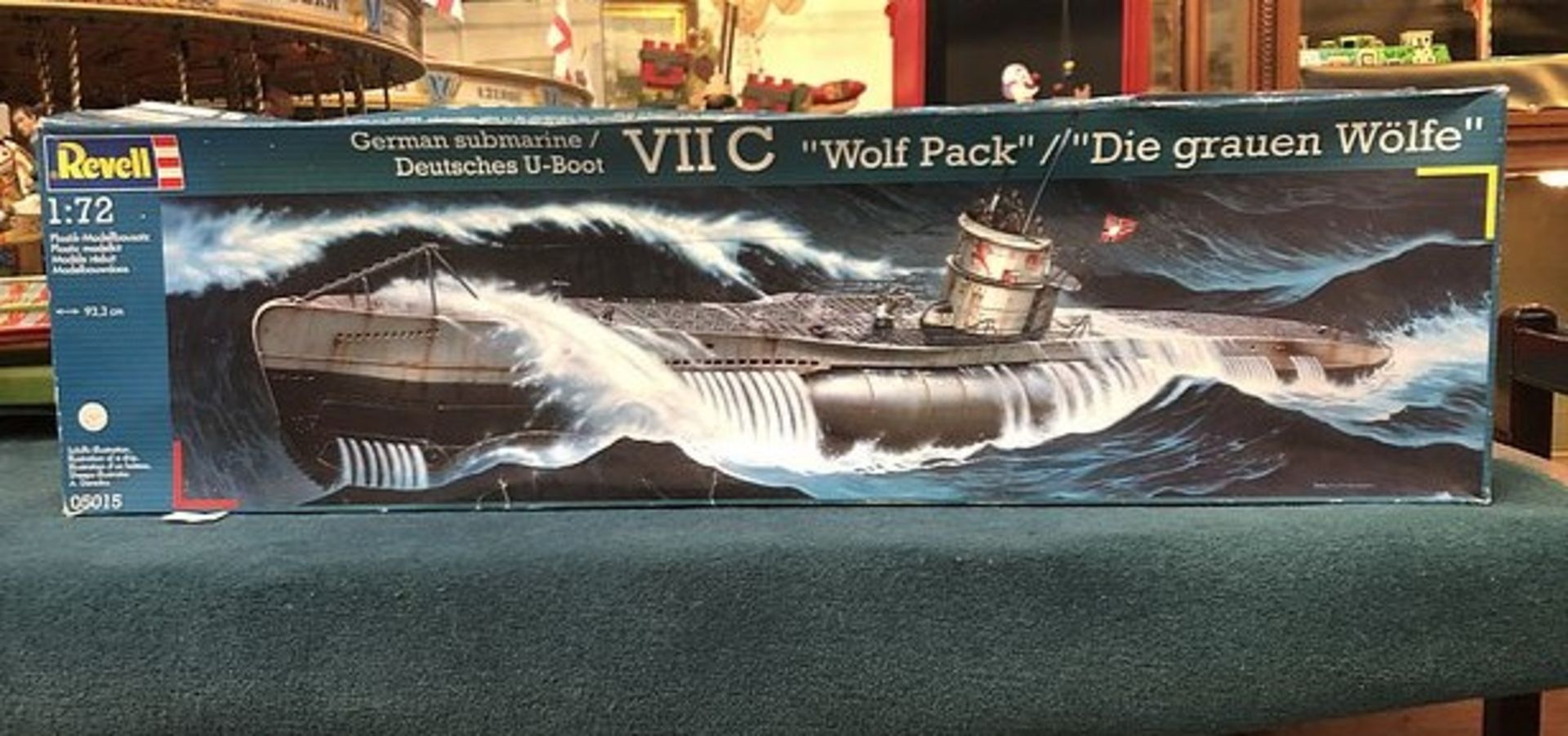 Revell German Submarine Vii C Wolfpack Scale 1/72 Plastic Model Kit Complete In Box
