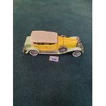 Franklin Mint 1/24 Scale 1930 Duesenberg J Durham Tourster Diecast Model Car Yellow And Green
