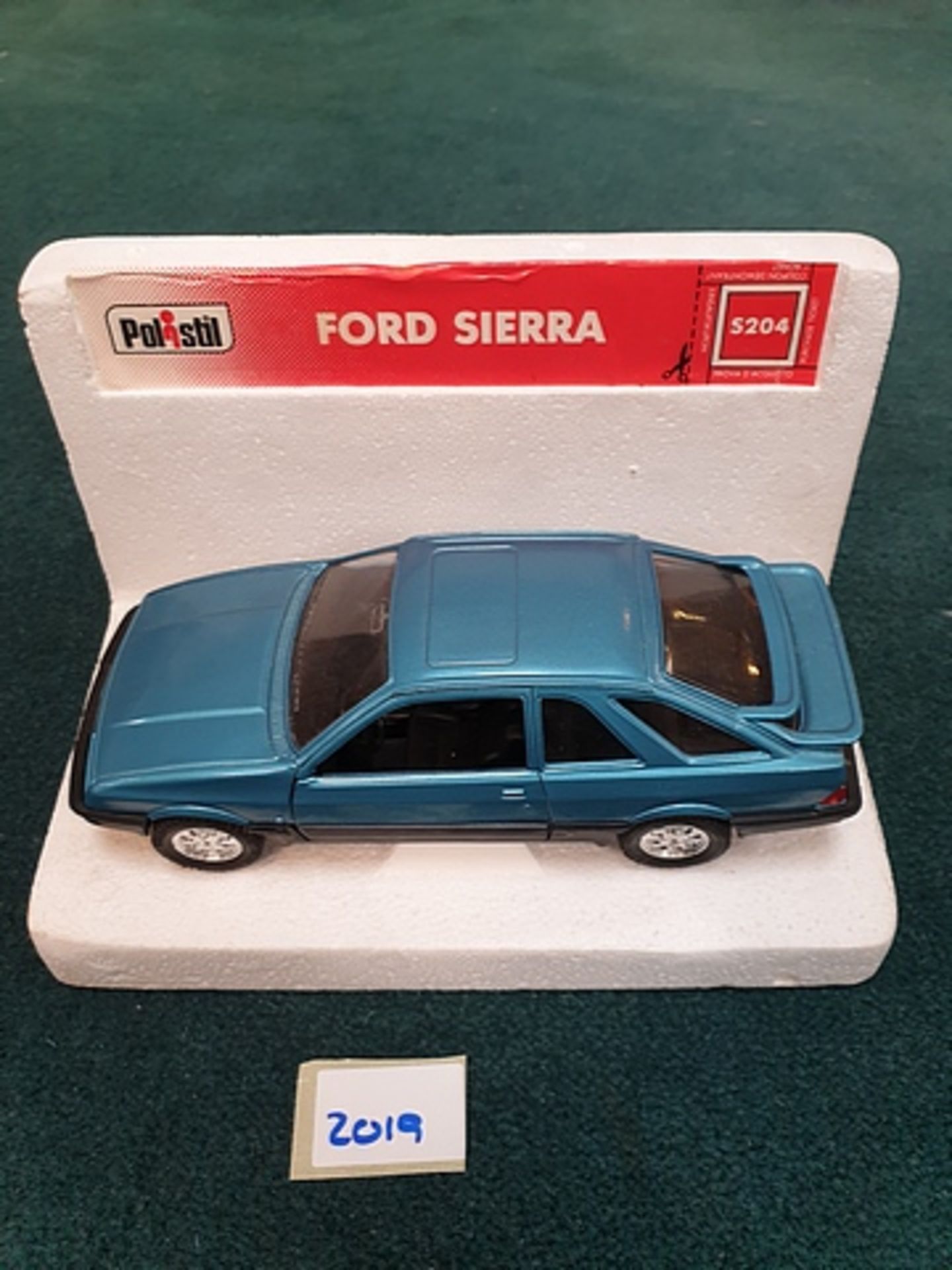 Polistil S204 Ford Sierra Xr4i 1/25 Scale Model Complete With Box