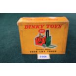 Dinky Toys # 401 Diecast Coventry Climax, Forklift Truck Complete With Box