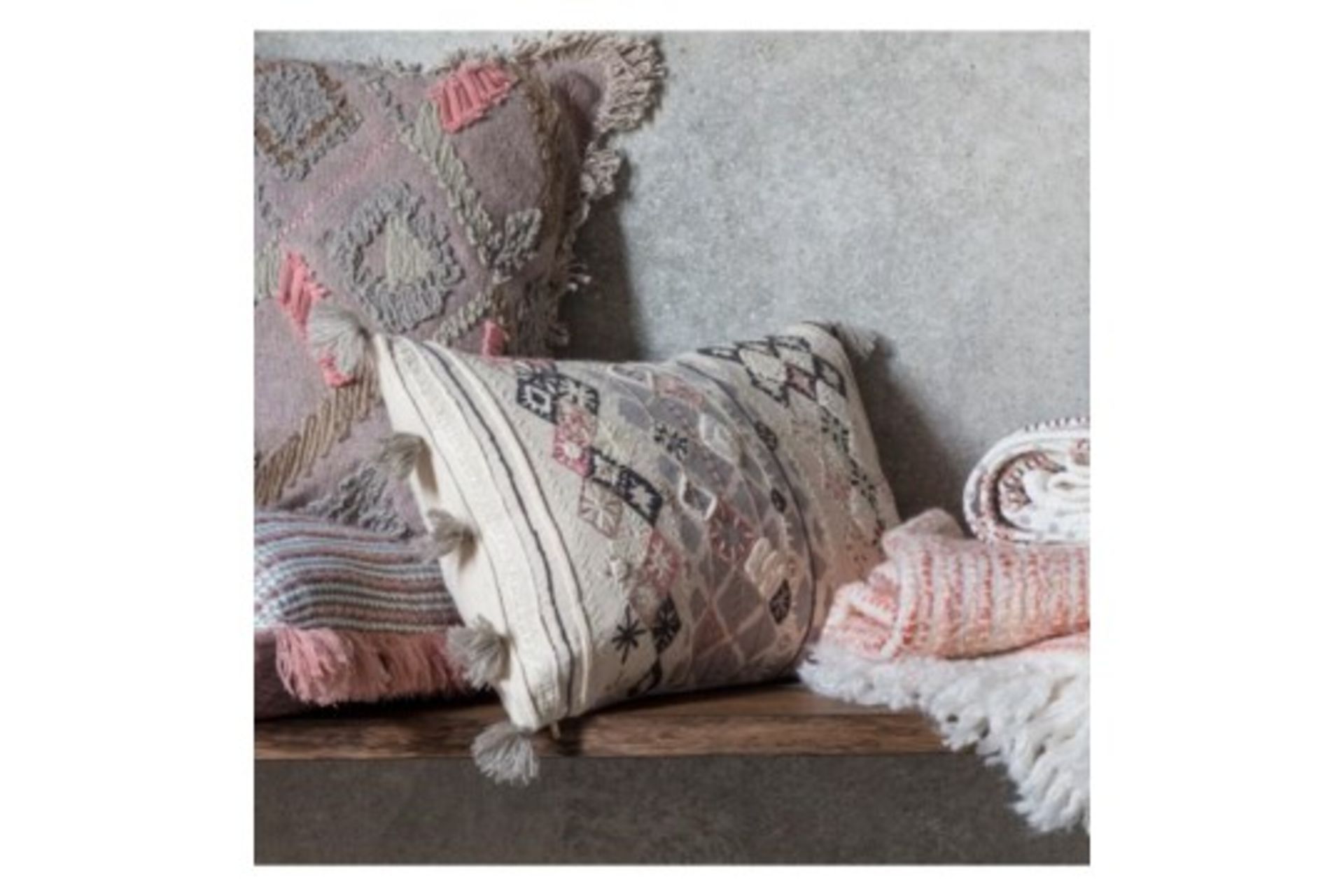 4 x Nila Feather Filled Cushion Hand-Made Cotton Cushion With An Eclectic Embroidered And Block