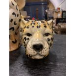 A Set Of Two Vases Cheetah Unique Design Of A Cheetahs Head Very Nice Just As A Decorative Home