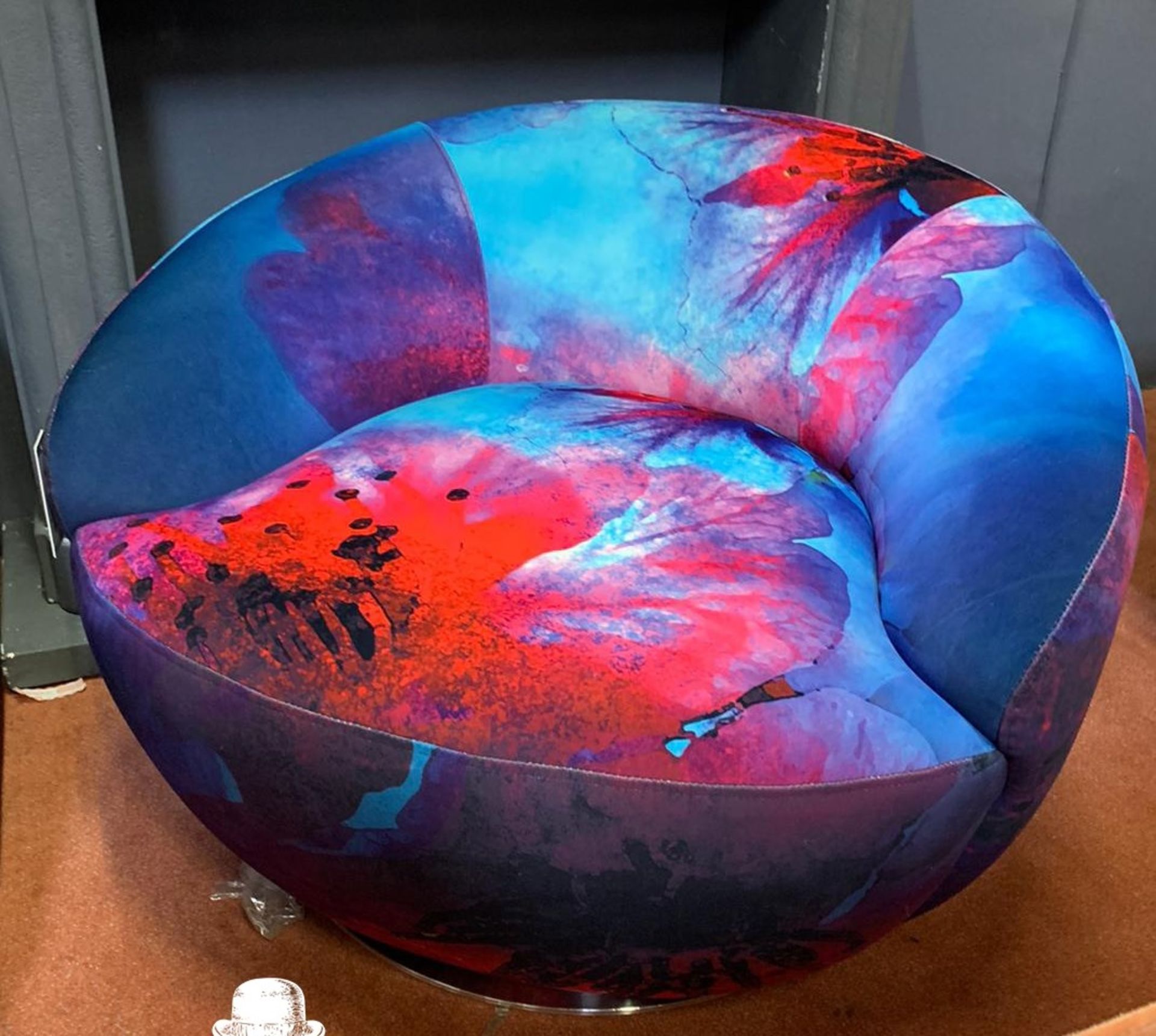 Cove Swivel Armchair The Contemporary Vivid Upholstered Velvet Swivel Armchair. This fabulous