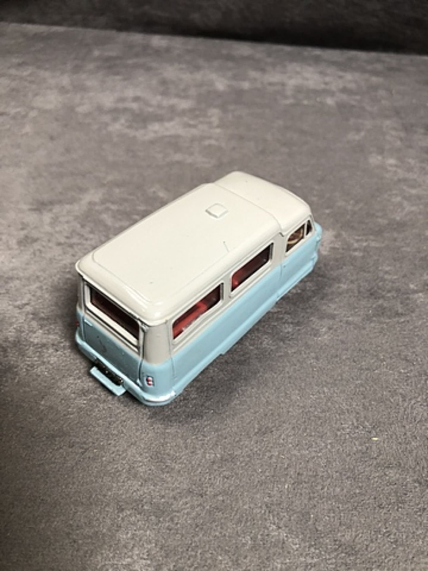 Dinky Toys Diecast #295 Atlas Bus Model is in Mint condtion with a good box - Image 2 of 2