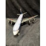 Red China ME087 1970's Tin Battery Operated Jet Airliner Length: 185 Inches (47 Cm)Wingspan : 177