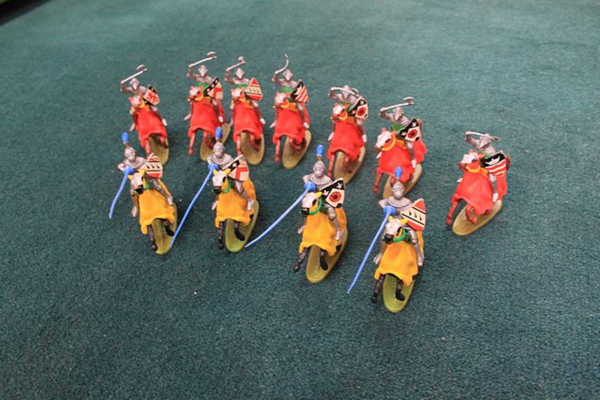 11x Rare plastic Hong Kong Knights - Image 2 of 2