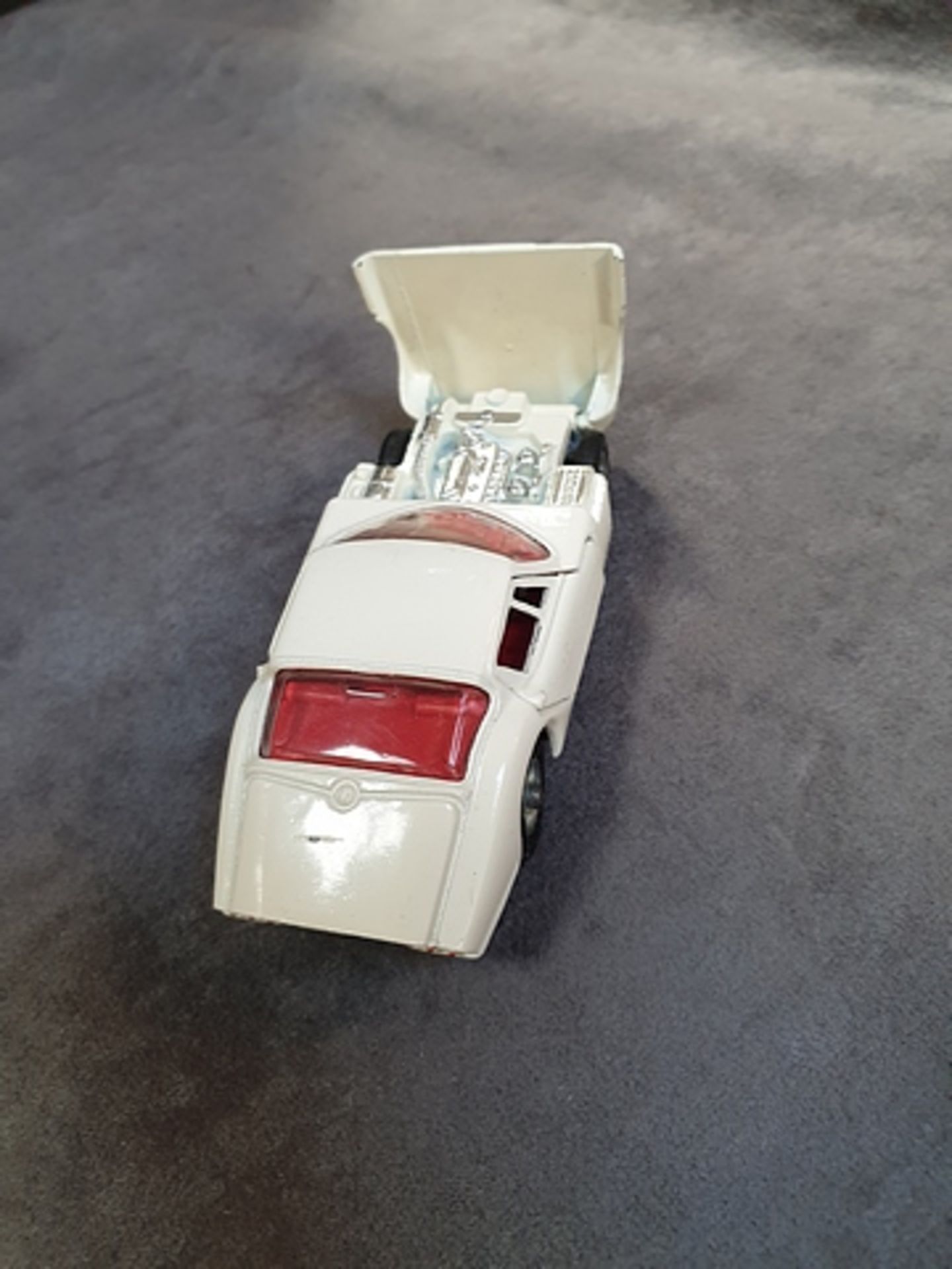 Corgi Toys diecast # 324 Marcos 1800GT with Volvo Engine white with green stripes an red interior - Image 2 of 2