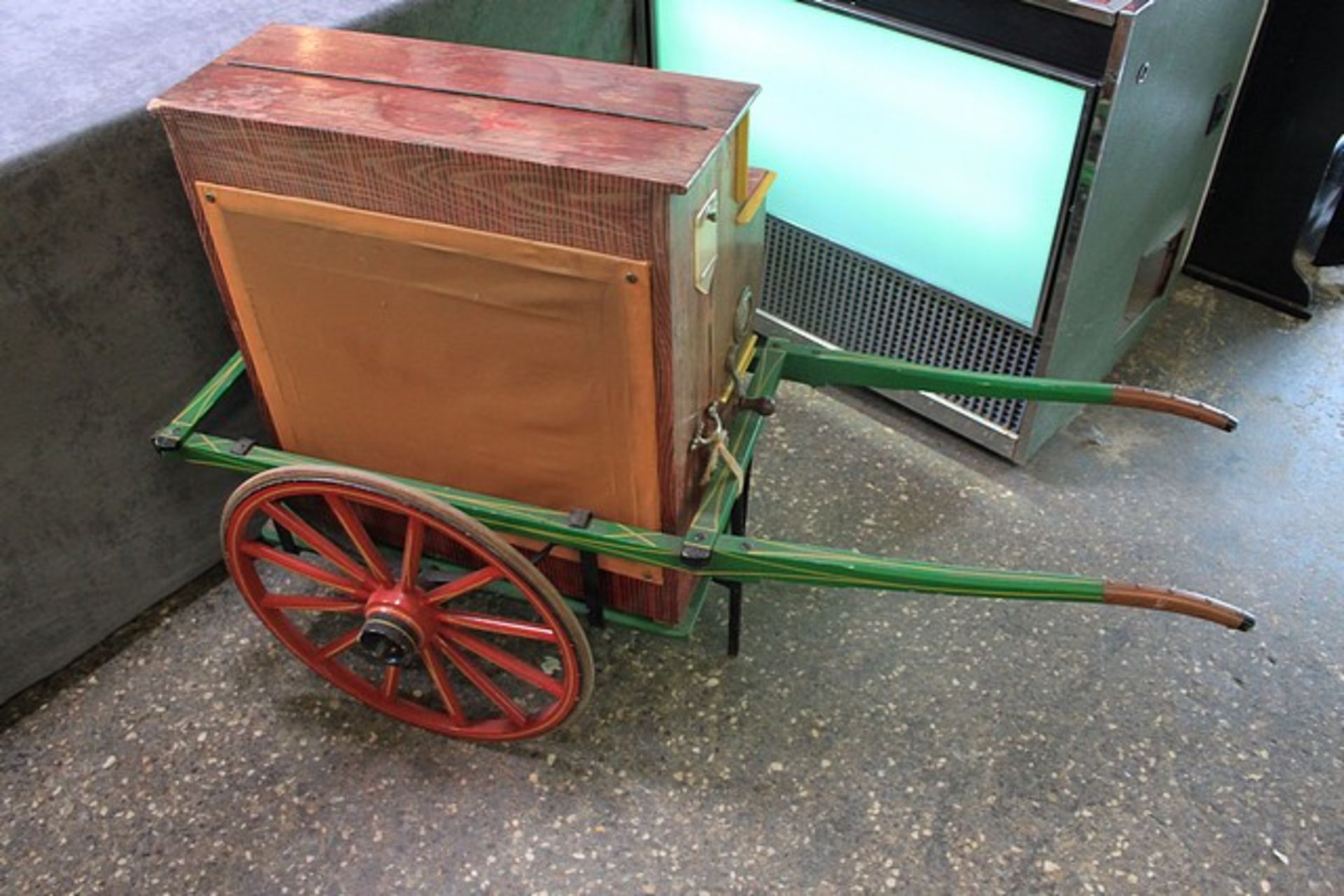 Vicente Llinares Faventia Barcelona Organ With Wagon Cart, Miniature Of The "Hurdy Gurdy" Street - Image 4 of 5