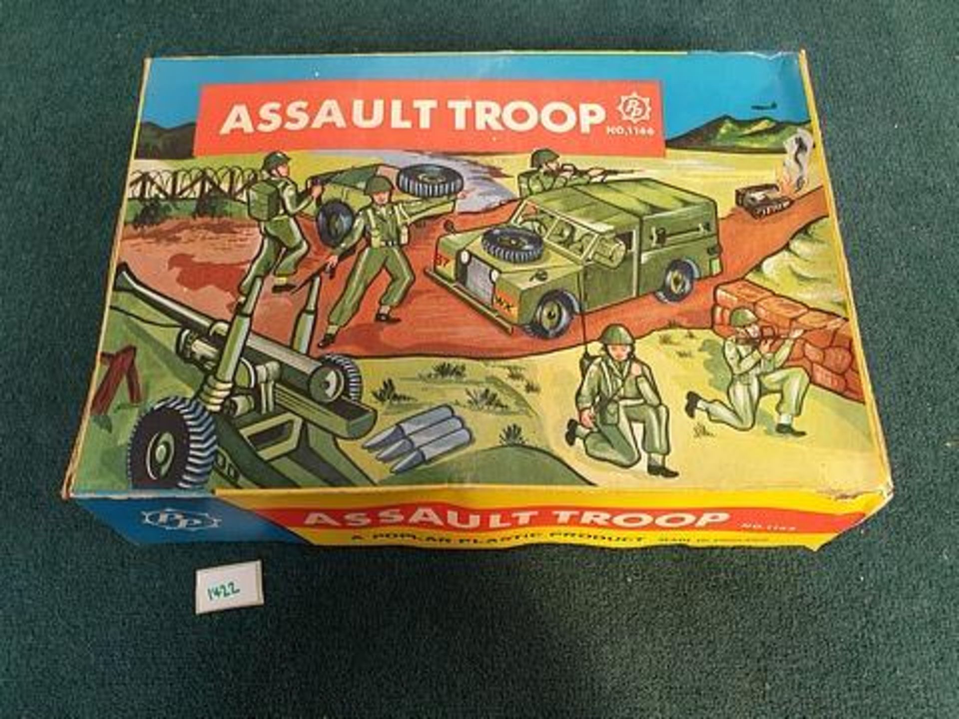 Rare Popular Plastic # 1166 Assault Fires Plastic Shells Complete With Box - Image 2 of 2