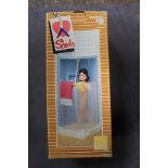 Pedigree Sindy's Shower Blue And White Complete With Box