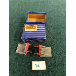 Hornby Dublo 2 DI Buffer Stops complete in box