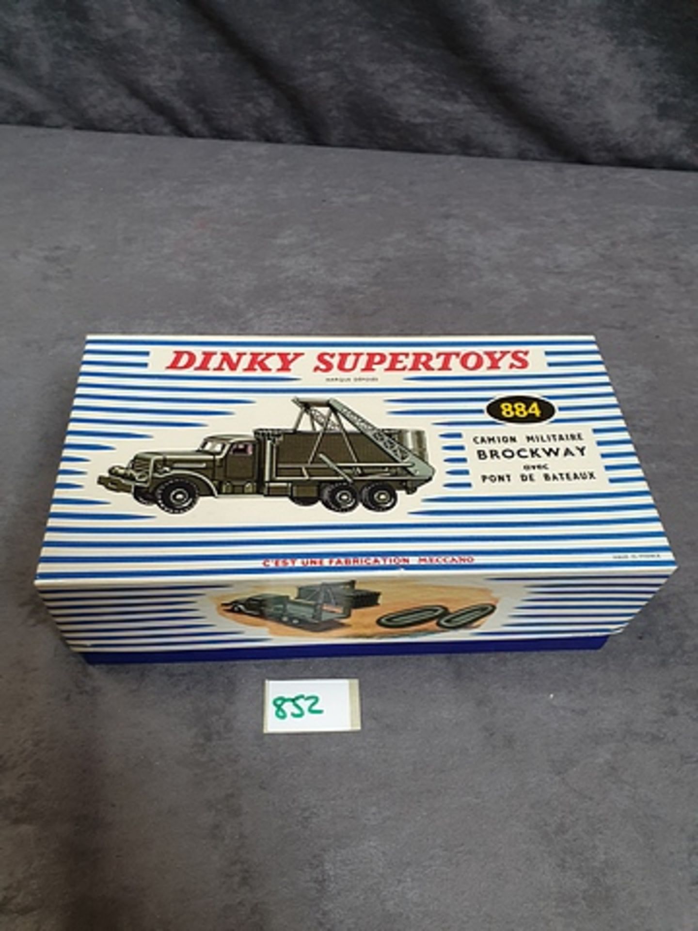 Dinky Diecast Toys # 884 French Brockway Military Truck With Bridge Of Boats in a crisp Box - Image 2 of 2