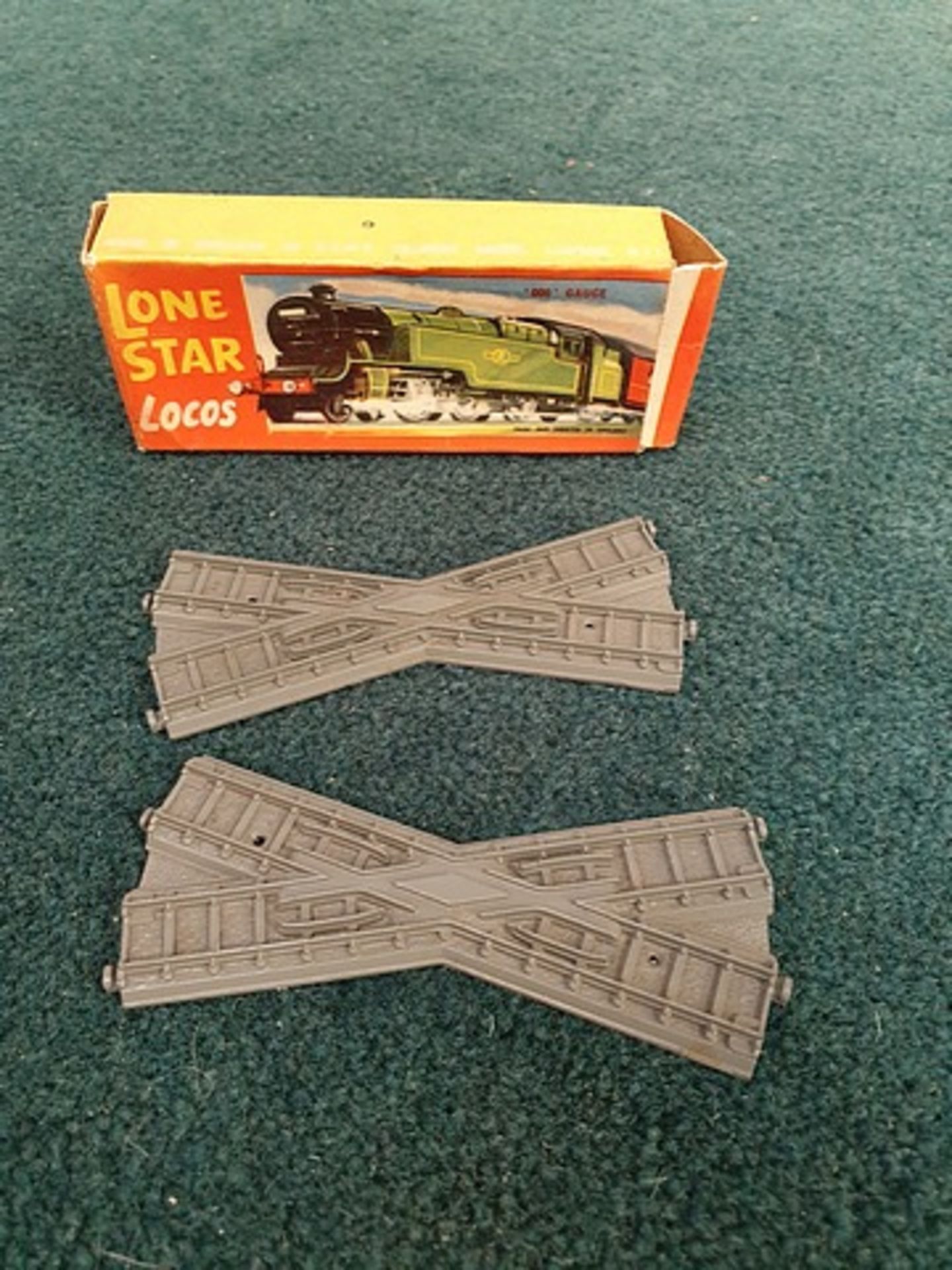 3x Lone Stars Locos accressoroes '000' gauge all in individual boxes, comprising of;