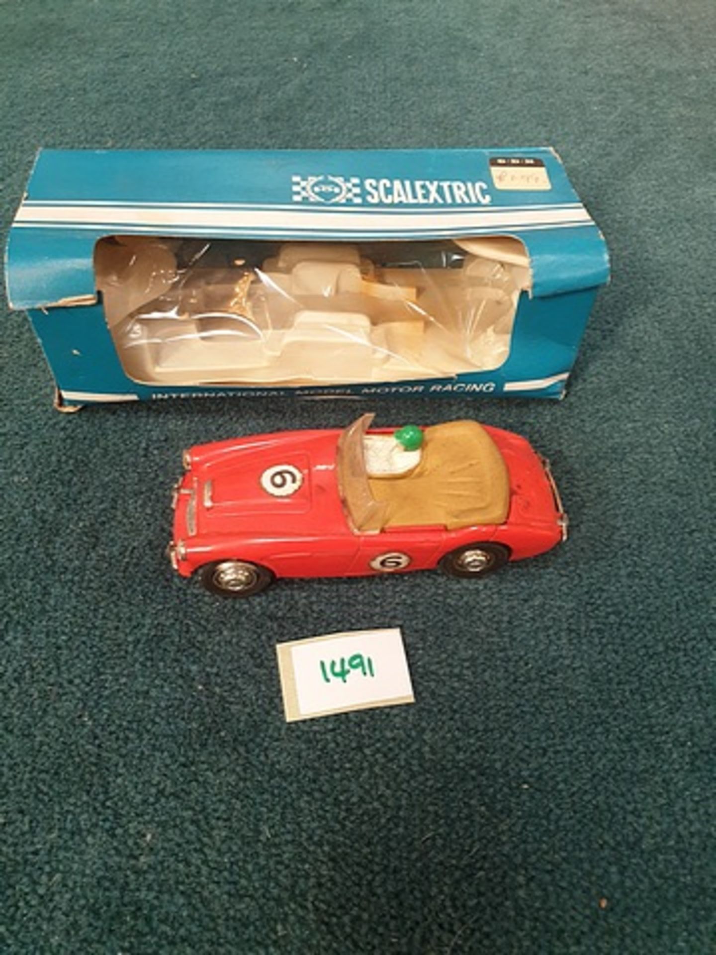 Scalextric International Model Motor Racing Car Austin Healey In Red Complete In Box (Box Is - Image 2 of 2