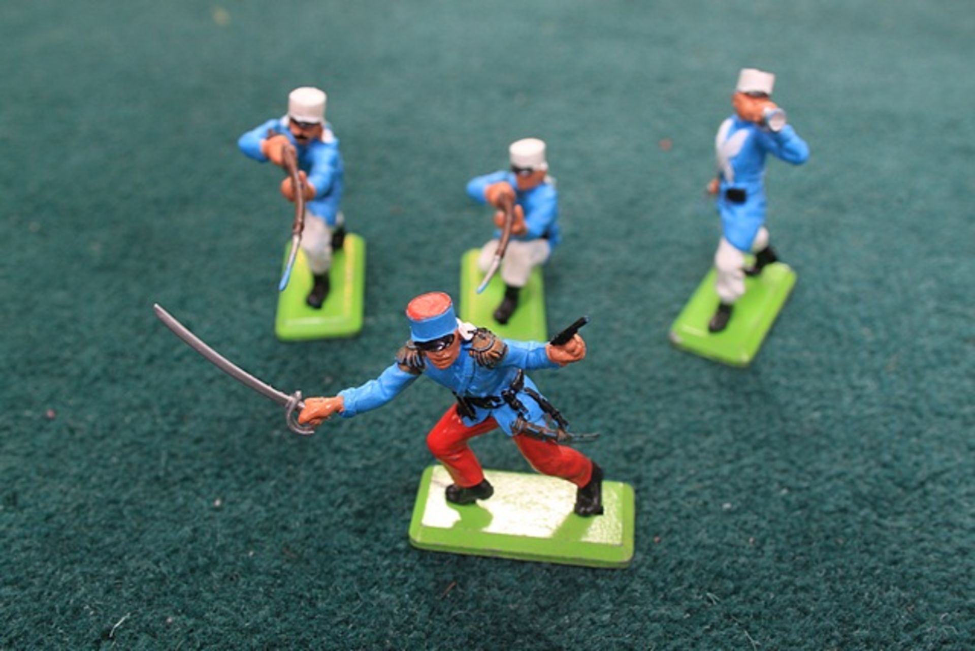 4 x Britains Foreign Legion Toy Soldiers