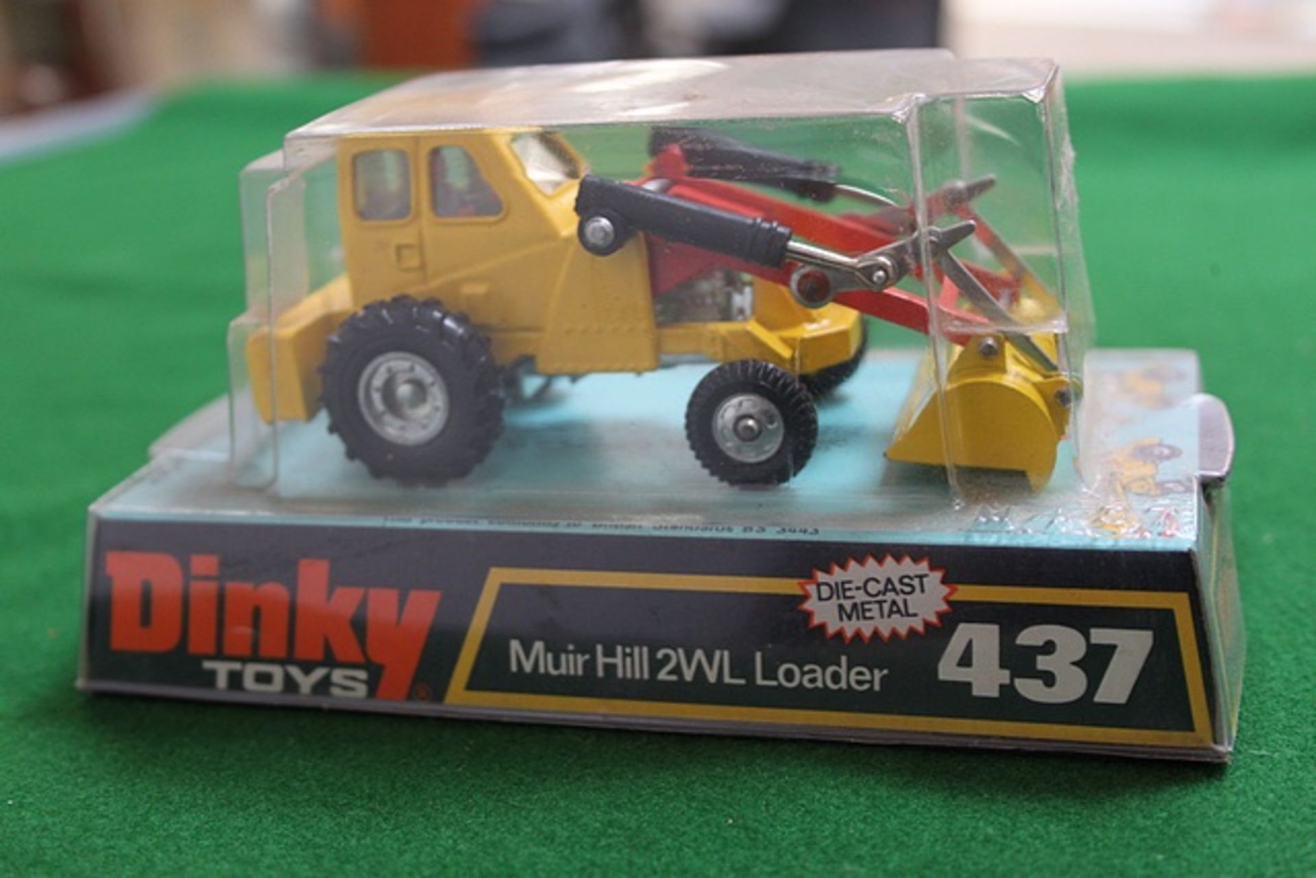 Dinky Toys Diecast #437 Muir Hill 2WL Loader Complete In Original Packaging - Image 2 of 2