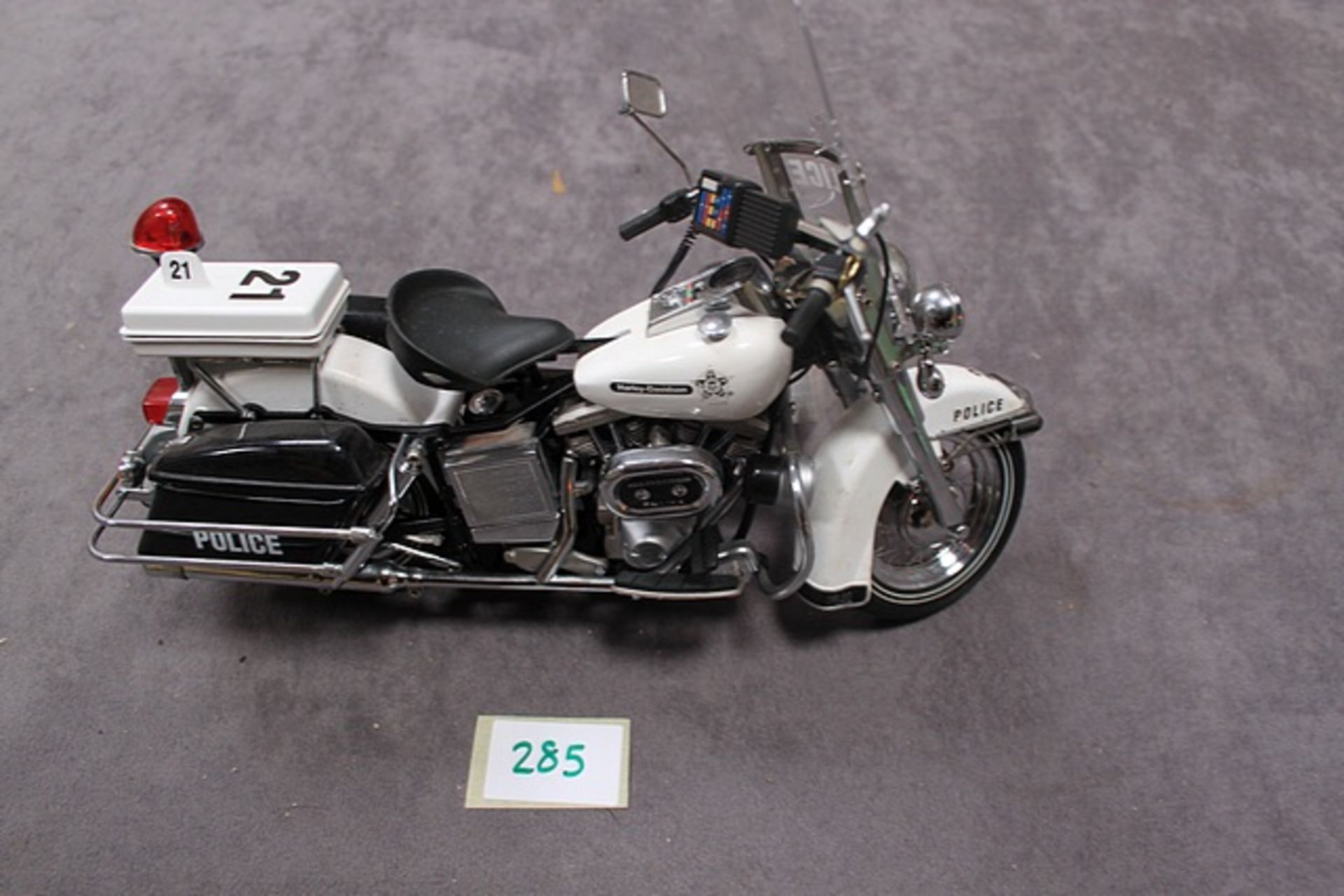 Franklin Mint Harley-Davidson Diecast Police Motorcycle