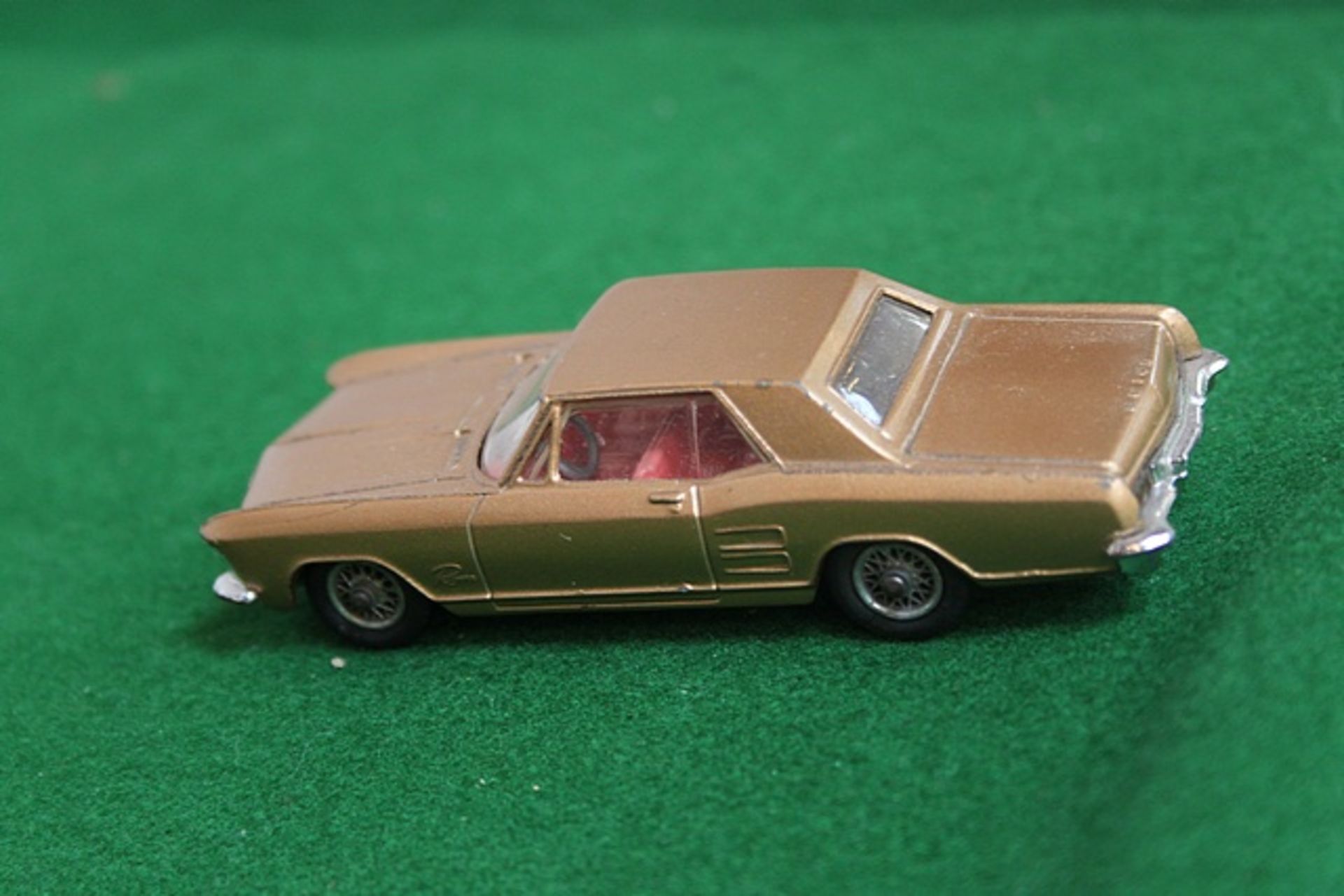 Corgi Toys # 245 Diecast Buick Riviera In Bronze With Red Interior Complete With Box (Box Is - Image 3 of 3