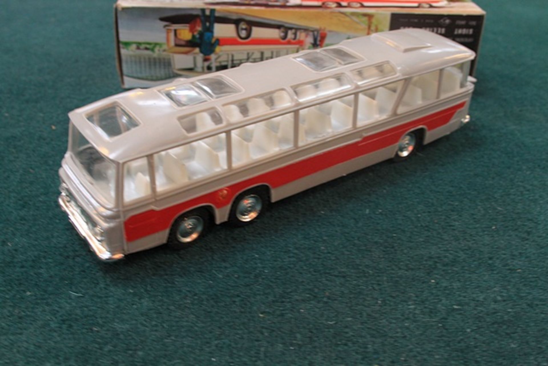 NIFC Model No 3051 Luxury Coach Sight Seeing Bus Strong Gyro Motor And Opening Luggage - Image 2 of 3