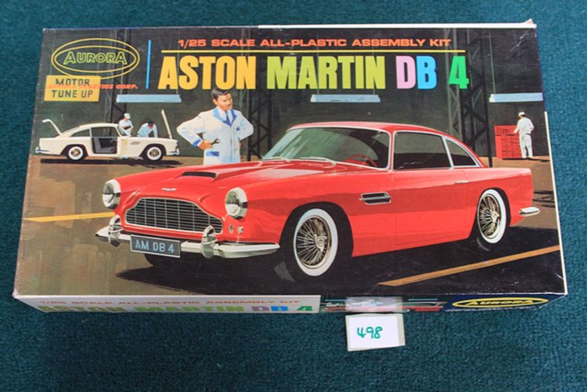Aurora 1/25 Scale All-Plastic Assembly Kit Aston Martin DB 4 Complete In Box