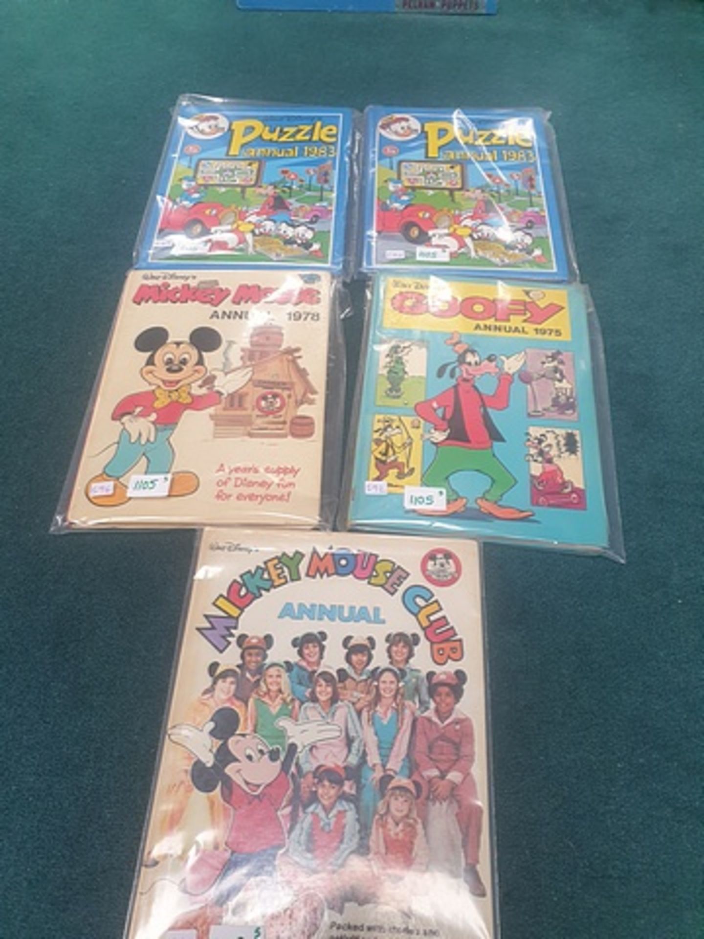 5 X Walt Disney Annuals