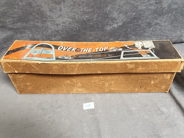 Very Rare Codeg, England - Length 51 Cm - Tin "Over-The-Top" Roller Coaster With Clockwork Motor, - Image 2 of 3