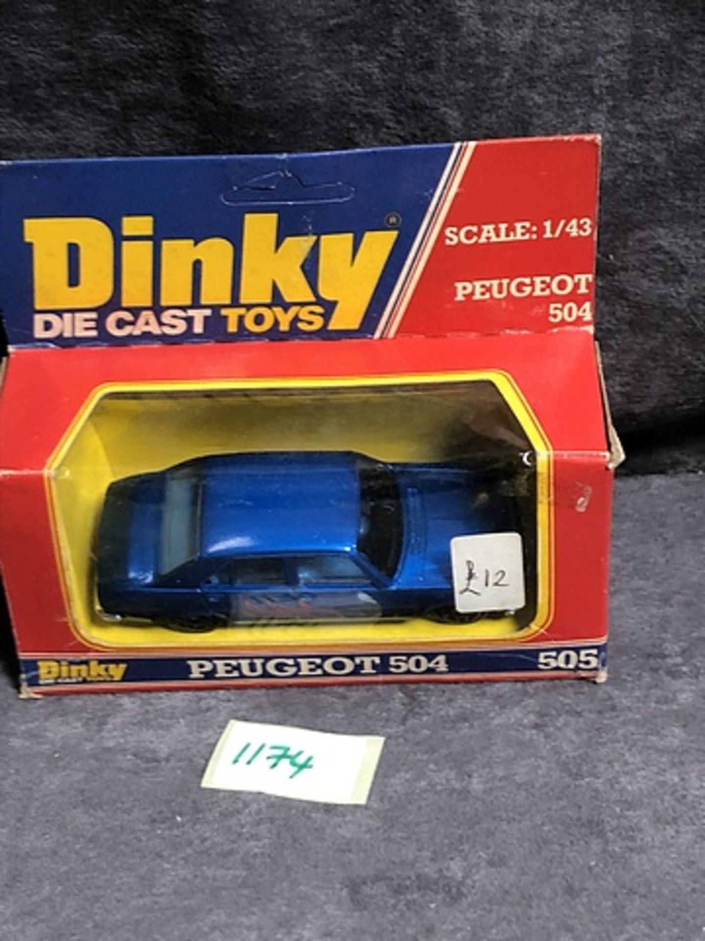 Dinky Toys Diecast #505 Peugeot 504 Complete With Box