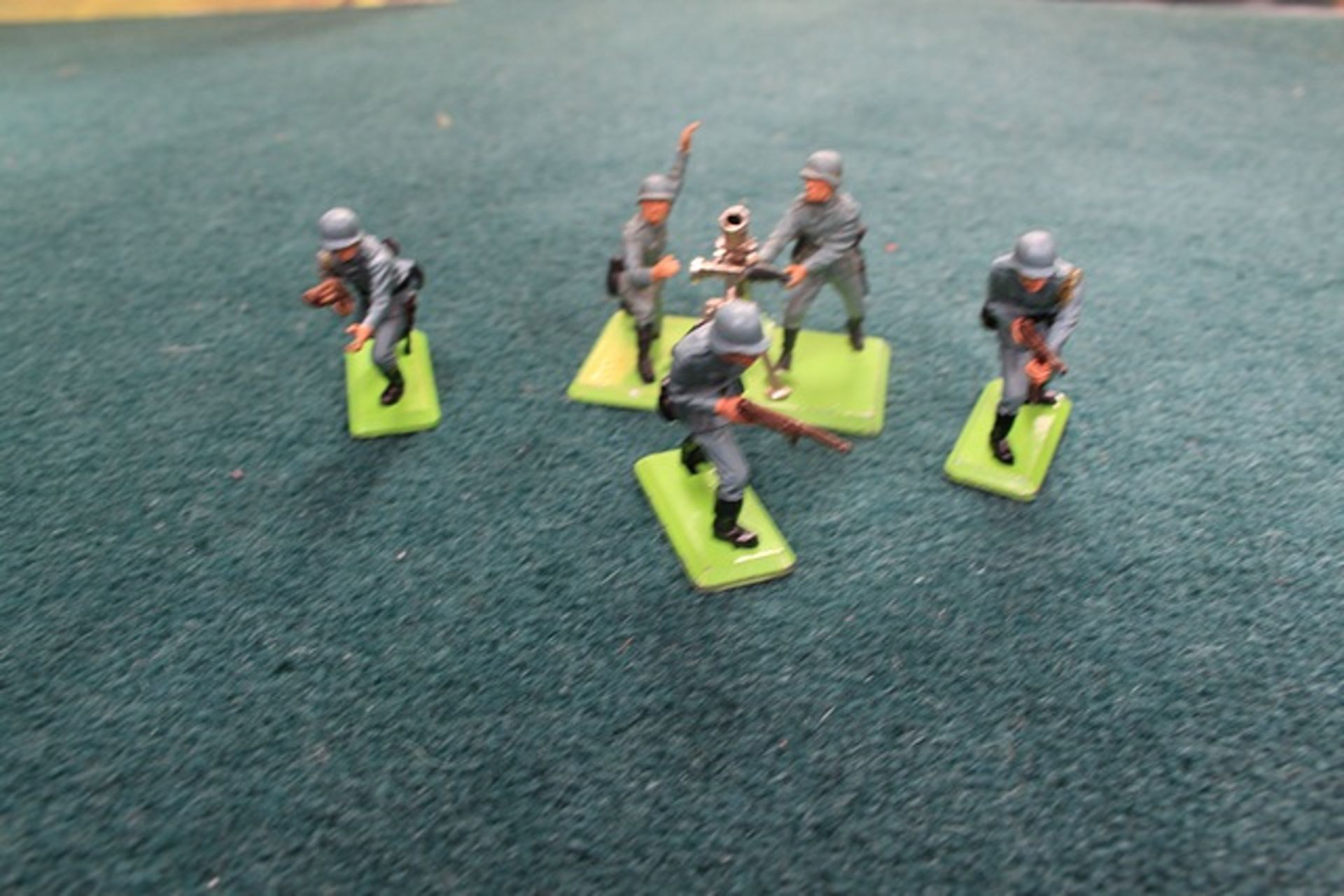 3 x Britains Wii German Toy Soldiers & 1 Mortar