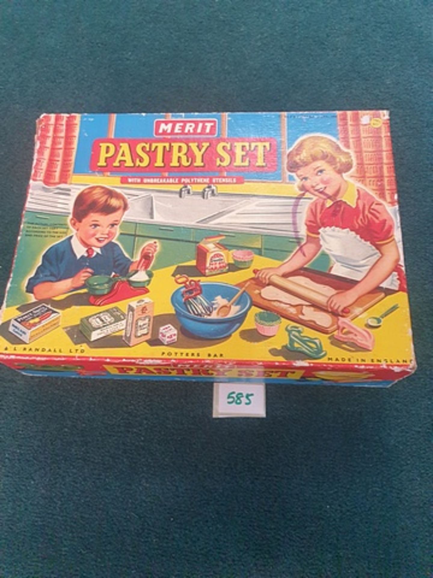 Merit Pastry Set With Unbreakable Polythene Utensil Complete In Box