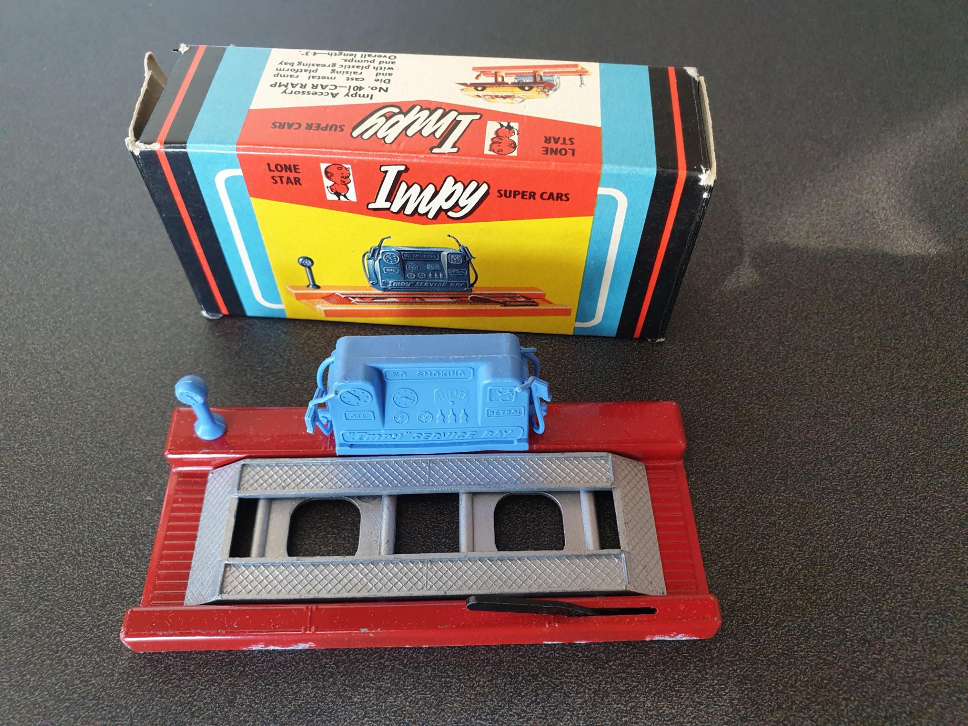 Lone Star Impy Accessory 401 Car Ramp in box - Image 2 of 2
