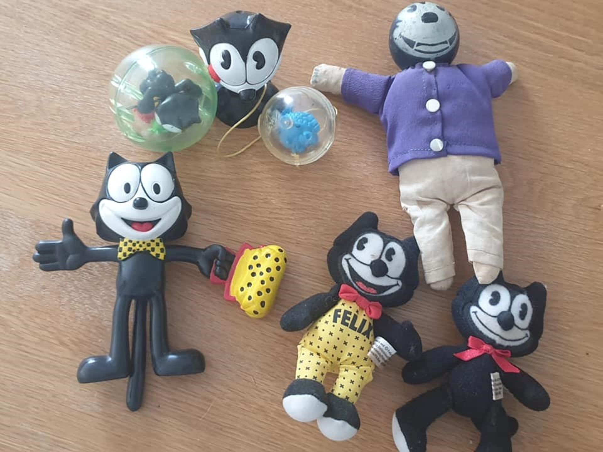 Collection Of Felix The Cat Toys Figures 6 pieces total All From The Late 1980S As Original Toys