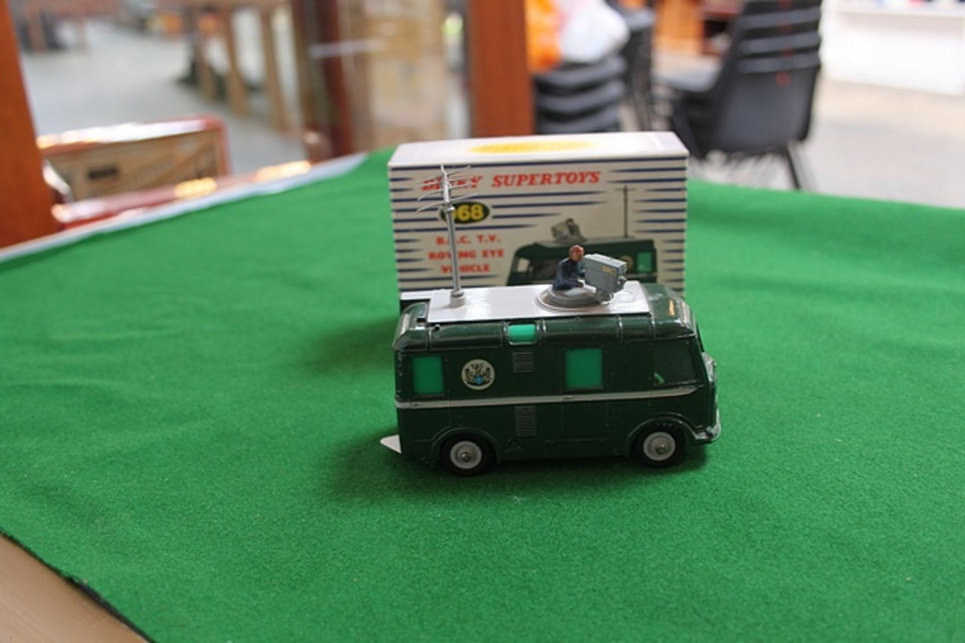 Dinky Toys #968 BBC TV Roving Eye Vehicle Complete With Box - Image 3 of 4