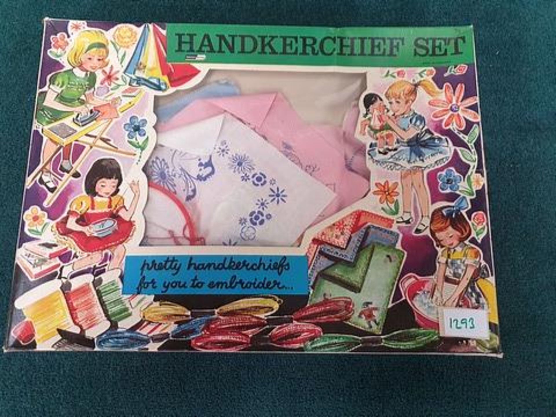 Marchant Games - Handkerchief Set - Pretty Handkerchiefs For You To Embroider Complete With Box - Image 2 of 2