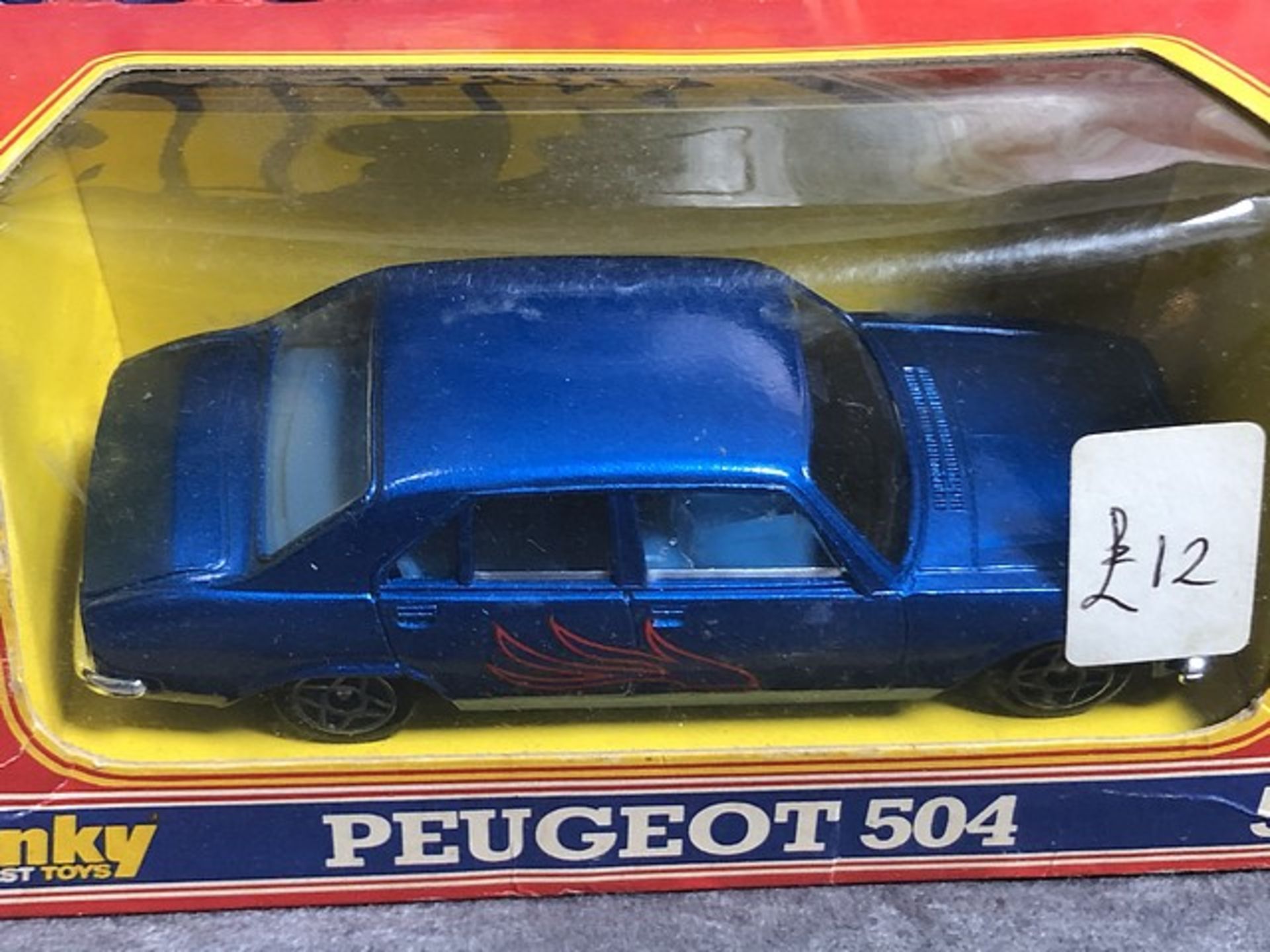 Dinky Toys Diecast #505 Peugeot 504 Complete With Box - Image 2 of 2