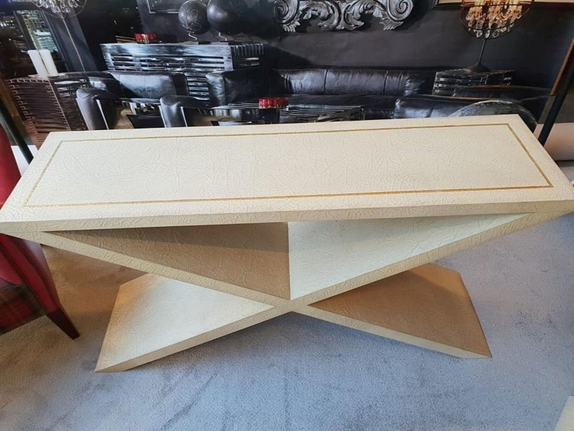 VITA Console Table