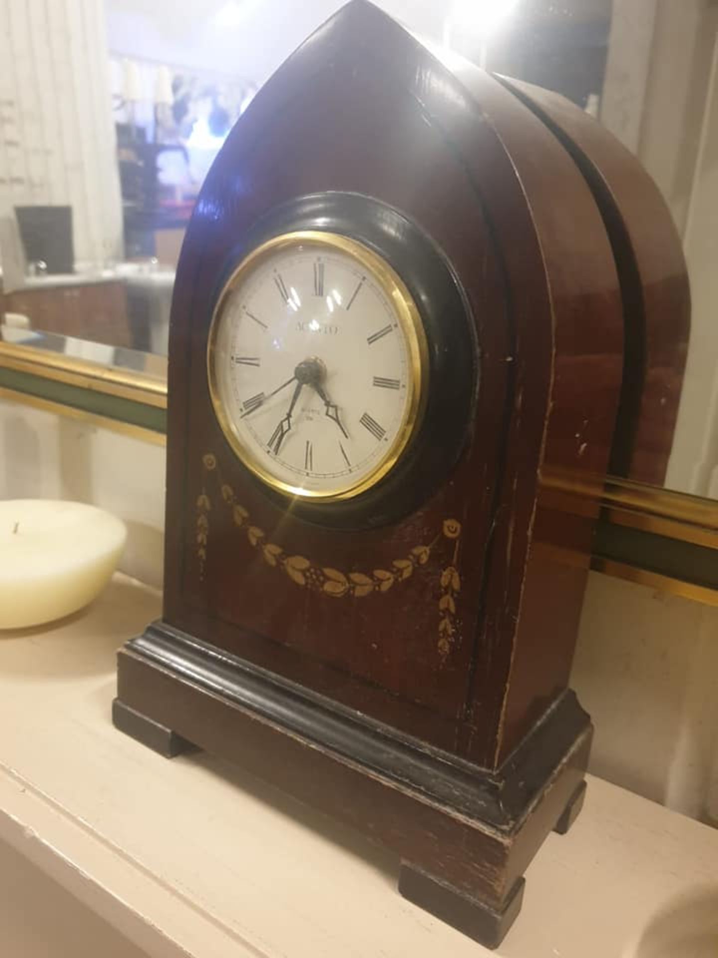 Mantle Clock