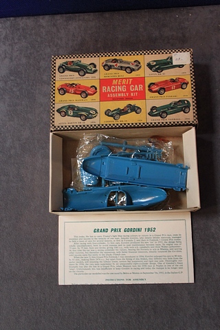 Merit 4655 1954/56 Simca Fordini In Blue Plastic Construction Kit Producer 1965 To 1970 In Box
