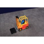 Mint Dinky Toys Diecast # 404 Conveyancer Fork Lift Truck & Pallet Including Leaflet With