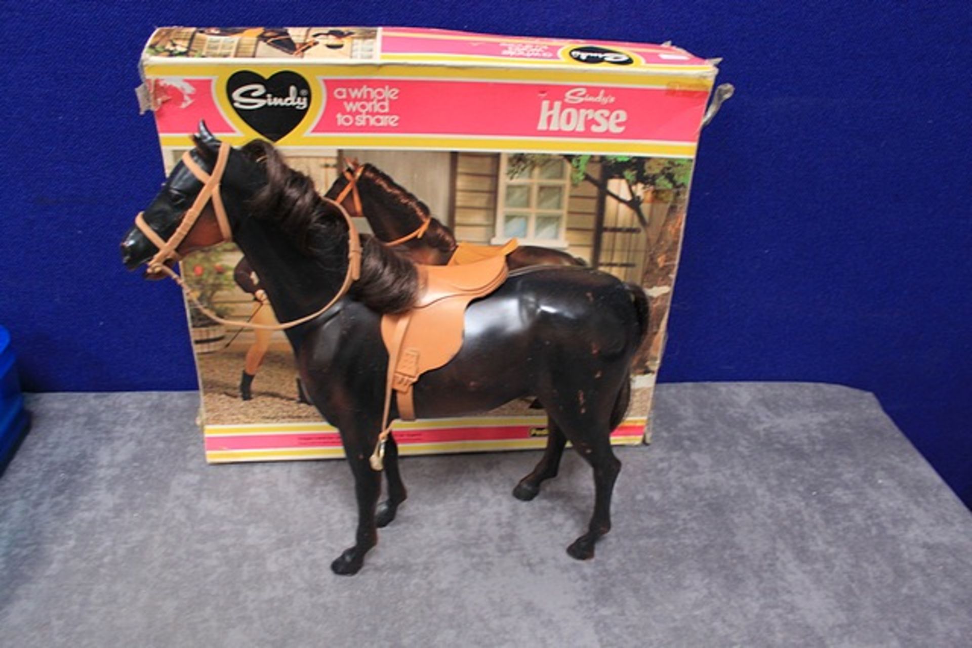 Pedigree Sindy Horse 44569 In Box