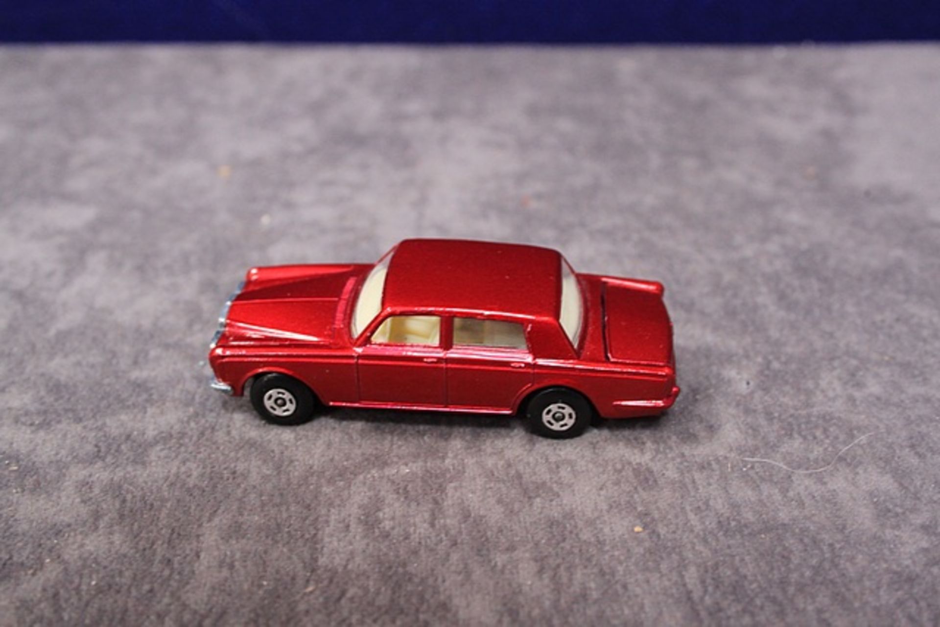 Mint Matchbox Superfast Diecast # 24 Rolls Royce Silver Shadow With Pink Base In Crisp Box - Image 2 of 3