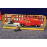 Dinky Toys Diecast # 267 Paramedic Truck With Two Figures And Oxygen Tanks In excellent Box