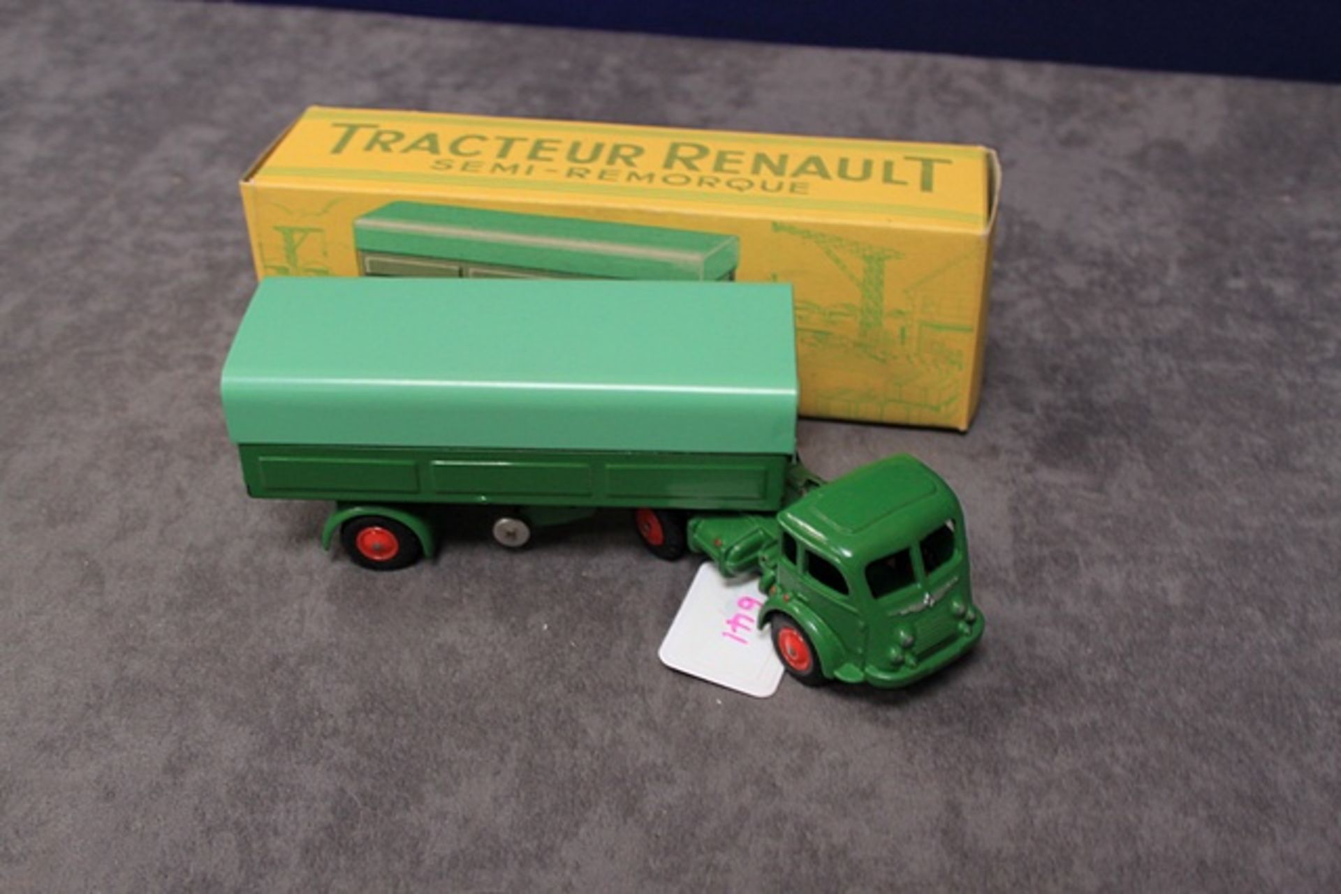 Cij (France) No 3/70 Tracteur Renault Semi Remorque With Box - Image 2 of 2