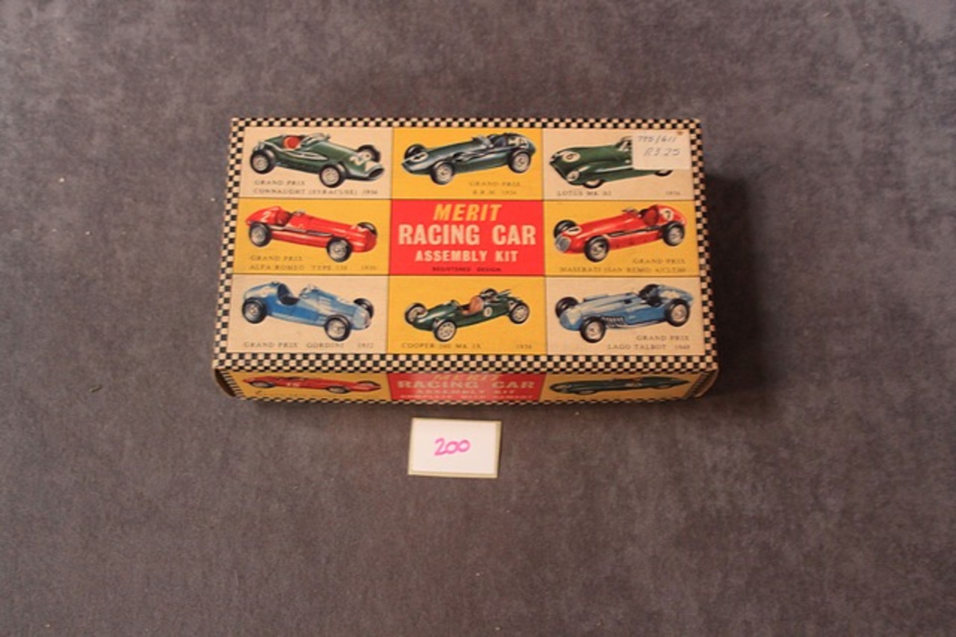 Merit 4605 1956 GP Connaught In Green Racing Car Plastic Construction Kit Produced From 1965 To 1970